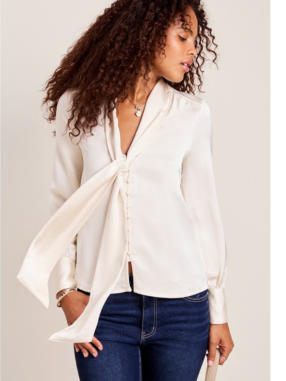 Francesca's Collections Ivory Tie-Neck Blouse XL